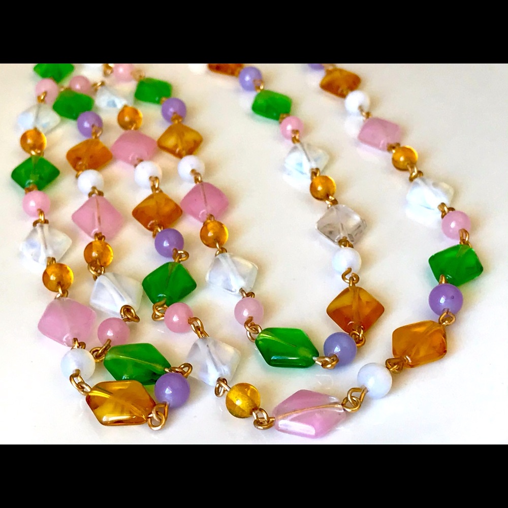 NECKLACE Vintage Glass Beads Long